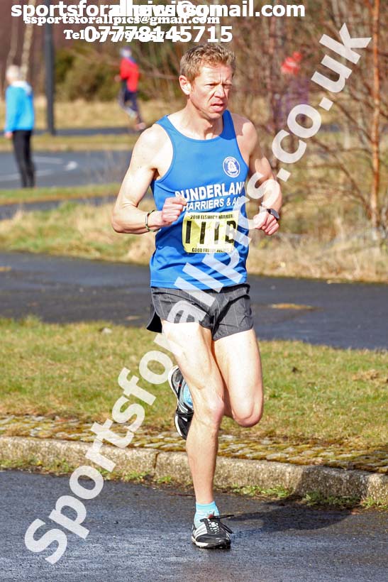 Senior mens Good Friday Elswick Harriers Relay, Newburn, Newcastle. Photo: David T. Hewitson/Sports for All Pics